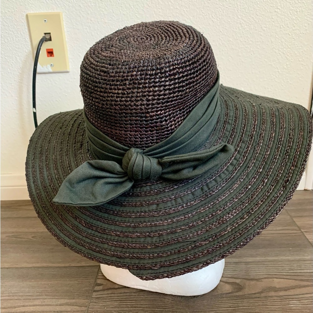 Flora Bella crochet raffia hat
